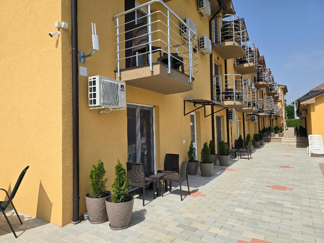 Prenociste Jezerske Zvezde Apartment Veliko Gradište Exterior foto